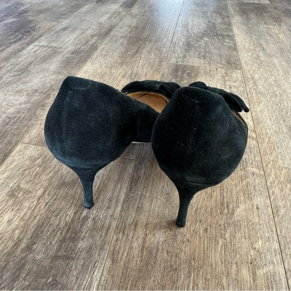 Ivanka Trump Suede Pointy Toe Bow Detail Elegant Black Pumps - Picture 5 of 7